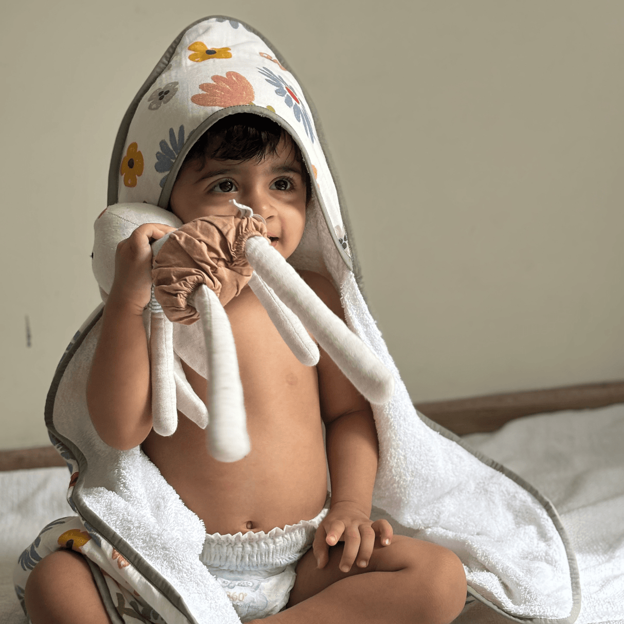 Zoey Hooded towel Bath To Blossom Muslin Hooded Towel (Can be personalised)