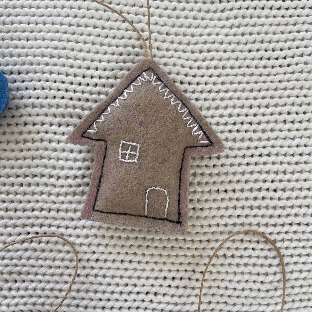 Zoey Joy - Christmas Tree Ornaments (Set of 5)