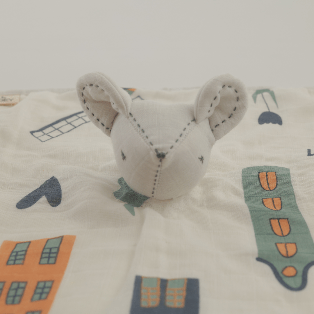 Zoey muslin napkins Mini Amsterdam Muslin Comforter for Baby
