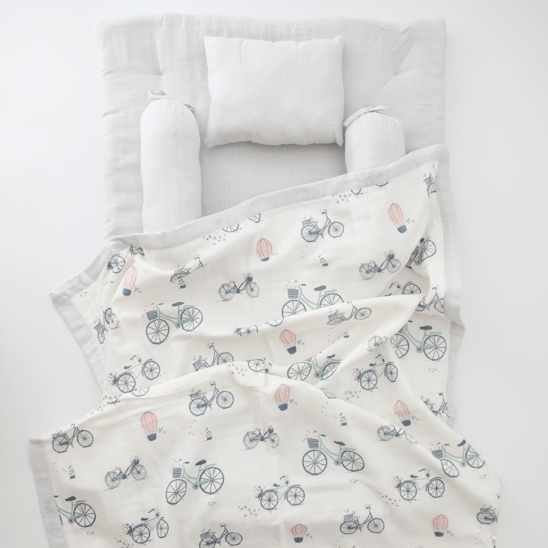 Zoey bedding set With Blanket (Dohar) Bicycle Ride Mini Bedding Set (Organic Muslin 0-1 Years)