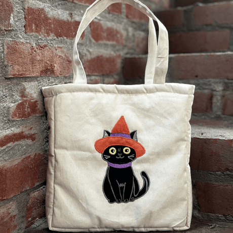 Zoey duffle bag Spooky Cat Halloween Tote Bag