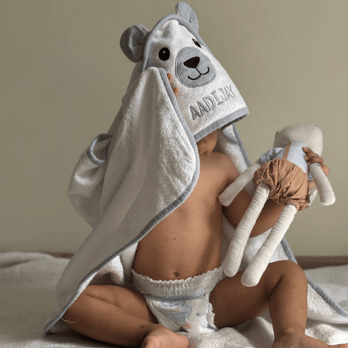 Zoey Hooded towel Bear Club Hooded Towel (Can be Personalised)