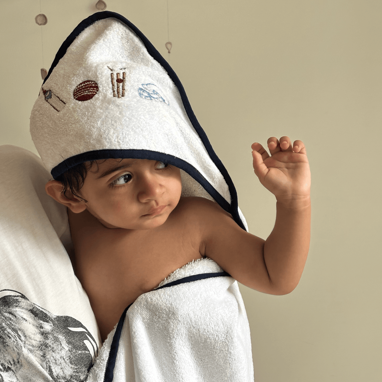 Zoey Hooded towel Little League Legend Pure Cotton Hooded Towel