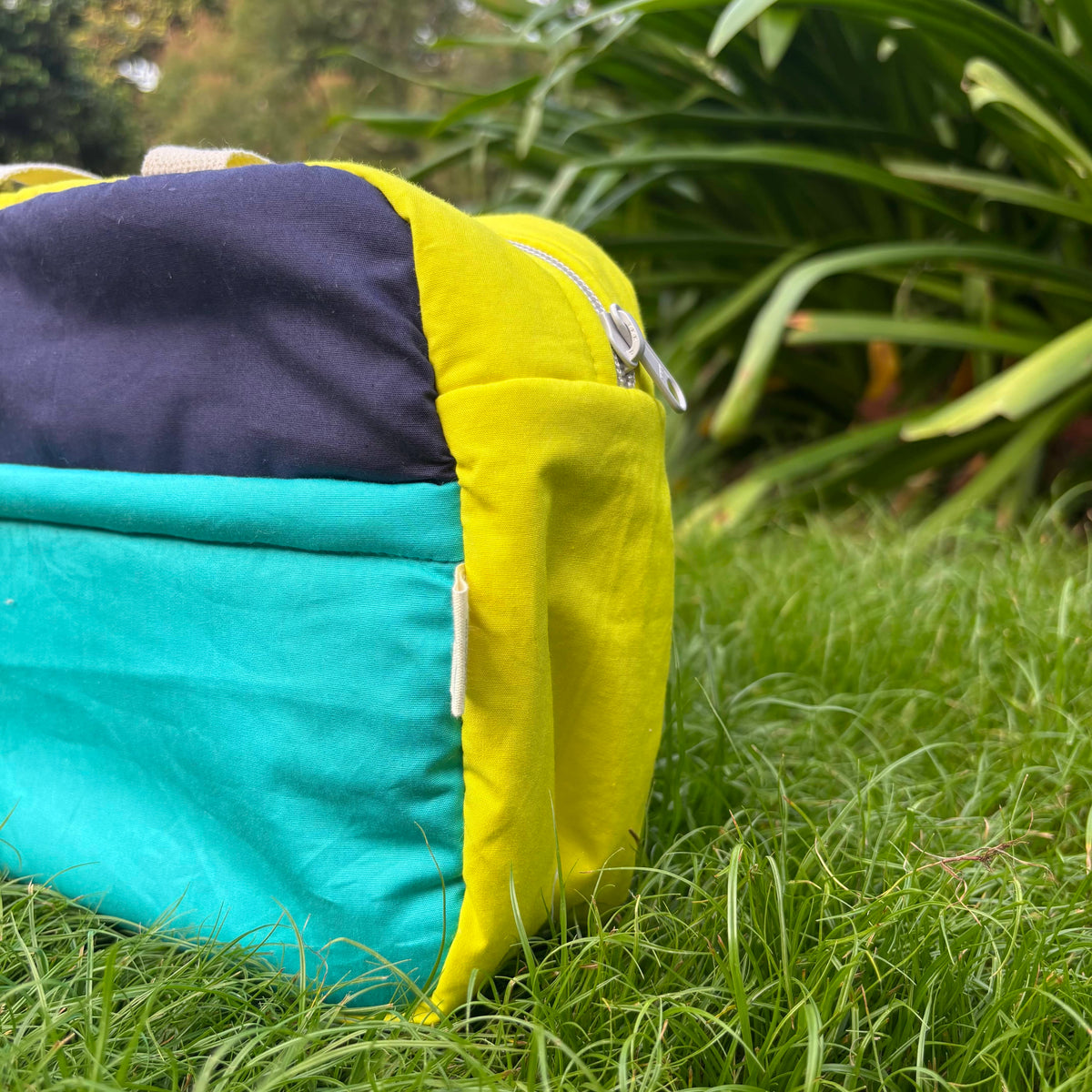 Zoey Lunch Box Bags Color Me Hungry Lunch Bag (Personalise)