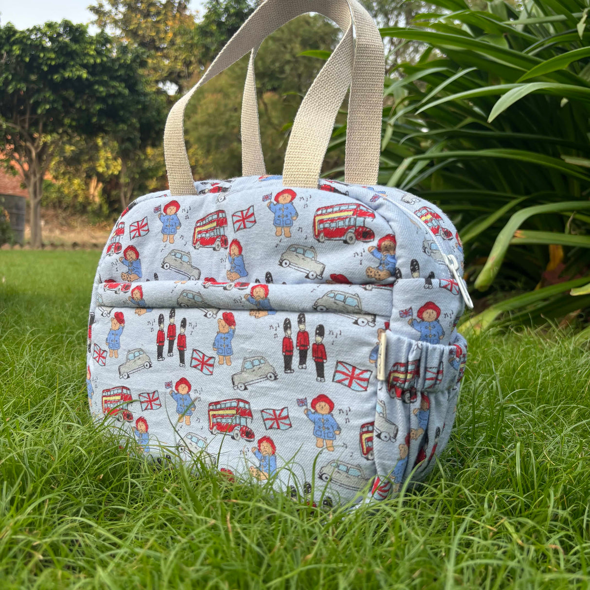 Zoey Lunch Box Bags London Day Out Lunch Bag (Personalise)