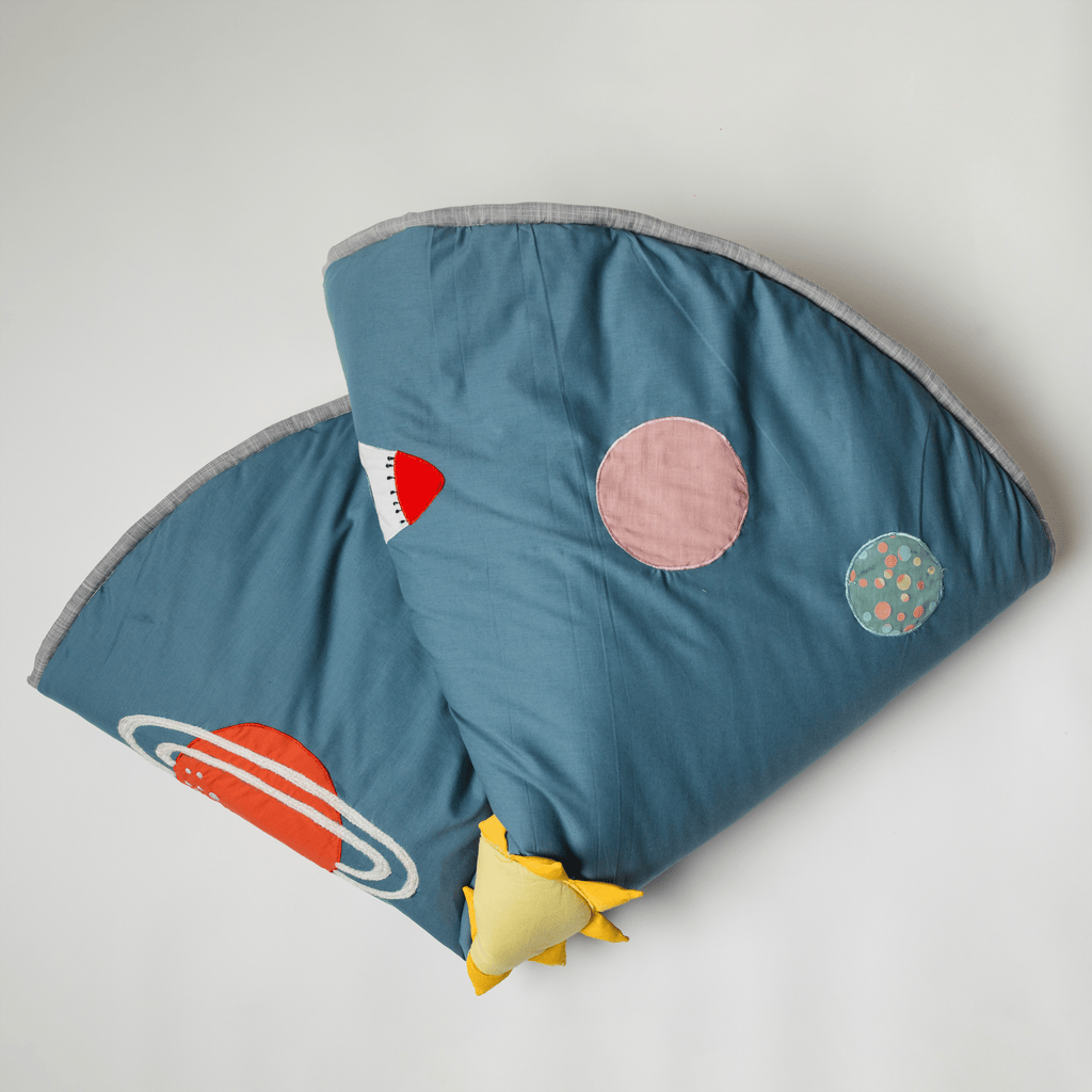 Zoey playmat The Space Explorer Sensory Cotton Playmat