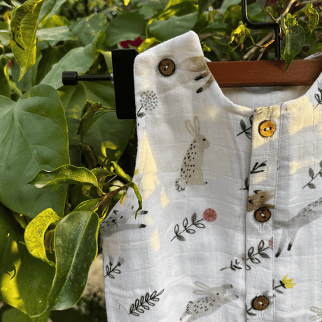 Zoey romper Forest Hop Muslin Romper/Jumpsuit/Onesie