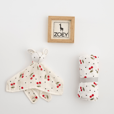 Zoey Swaddle Blushberry Organic Swaddle
