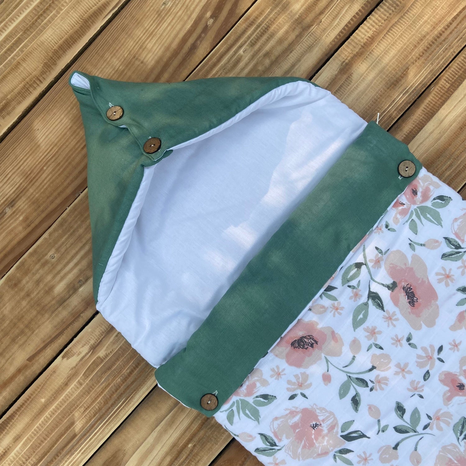 Floral baby carrier online