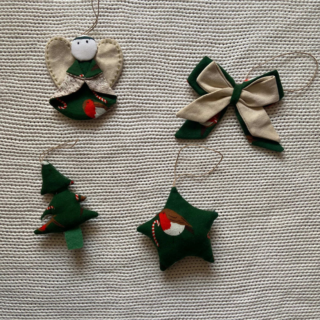 Zoey Christmas Tree Ornaments (Set of 4 Green Color)