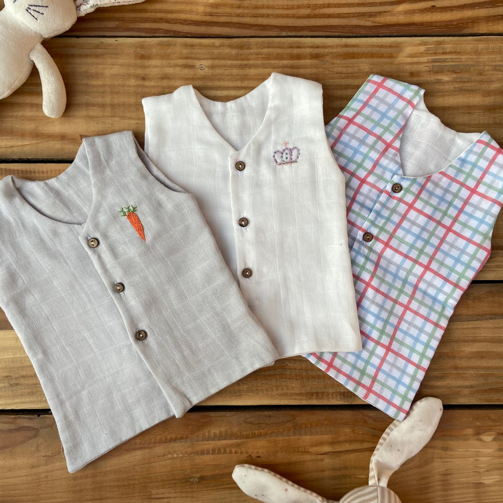 Zoey Muslin Vests Set of 3 Newborn Muslin Vests (White, Grey, Checks)