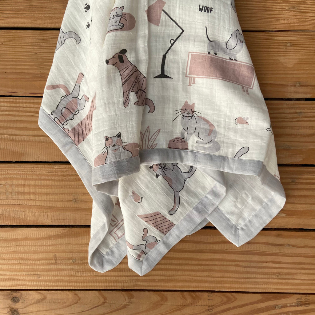Zoey Swaddle Woofles & Purrito Muslin Blanket (Two-Layer Dohar)